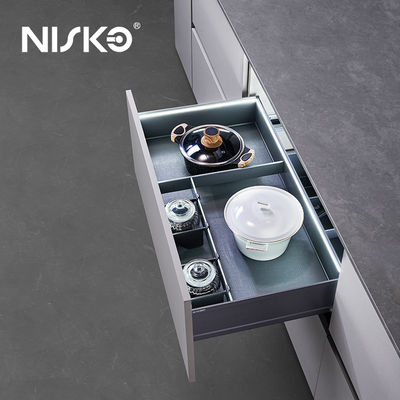 Buen precio Cocina Cuencas de extracción Cisternas Estante Organizador de almacenamiento Estantes ajustables con luz LED en línea