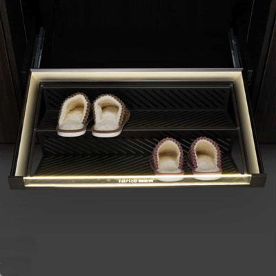 Bon prix 2 niveaux étirer des chaussures rack organisateur de garde-robe caché avec lumière en ligne