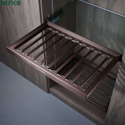 Buen precio Estante extraíble para pantalones con marco de aluminio, cierre suave y anticorrosión en línea