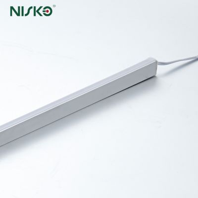 Bon prix Lampe d'armoire LED 12V/24V, lumière magnétique pour étagère d'armoire, éclairage extérieur de chambre à coucher en ligne