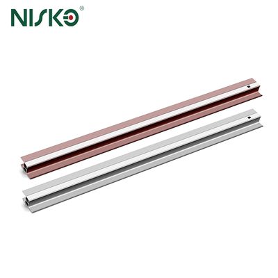 Buon prezzo Strisce luminose per ponte a risparmio energetico in filo di alluminio, montate a soffitto, a LED, per uso domestico in linea